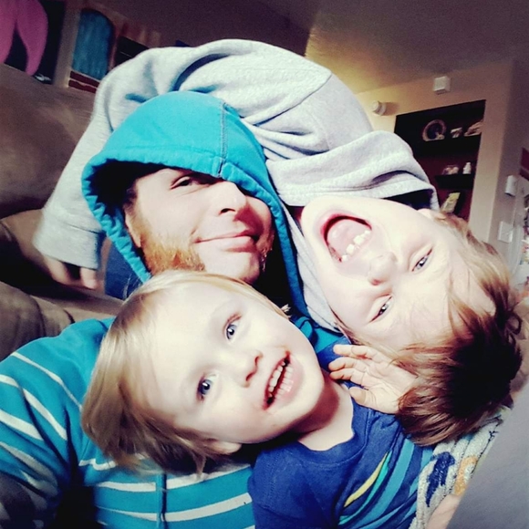 Meet your Posher, Josh - Picture 2 of 3